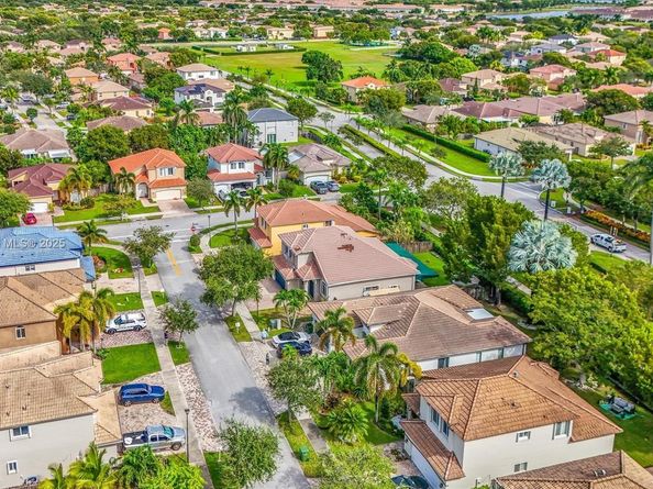 1861 SE 19th Ave, Homestead FL 33035