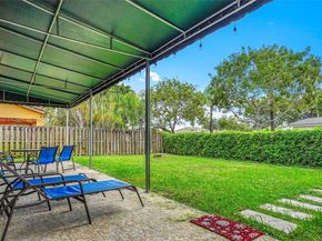 1861 SE 19th Ave, Homestead FL 33035