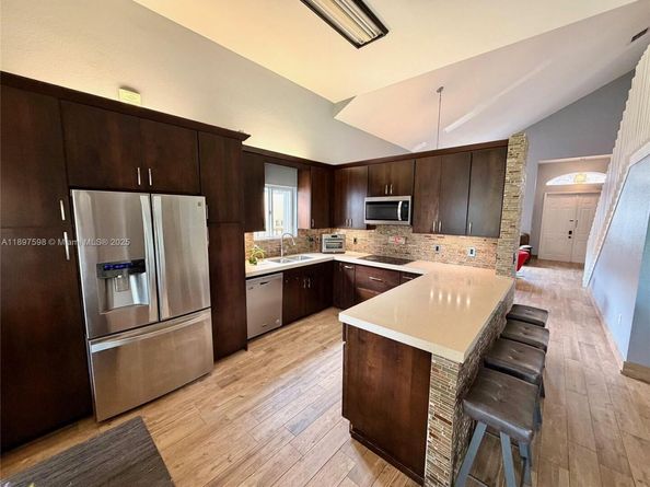 1861 SE 19th Ave, Homestead FL 33035