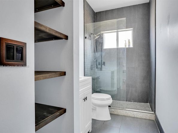 1861 SE 19th Ave, Homestead FL 33035