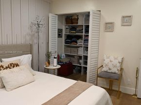 1430 Cottonwood Cir, Weston FL 33326