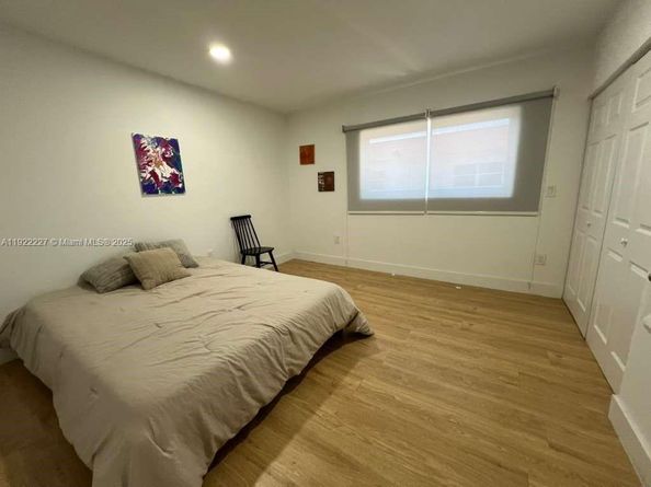 1480 NE 151st St 101, Miami FL 33162