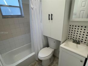 1043 NW 2nd St 9, Miami FL 33128