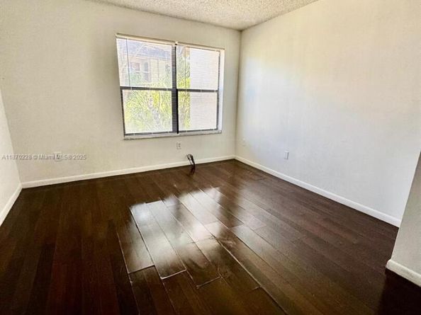 4341 W McNab Rd 27, Pompano Beach FL 33069