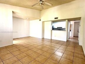 4341 W McNab Rd 27, Pompano Beach FL 33069