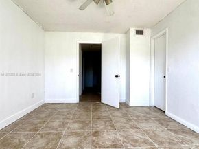 4341 W McNab Rd 27, Pompano Beach FL 33069