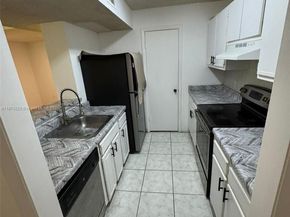 4341 W McNab Rd 27, Pompano Beach FL 33069