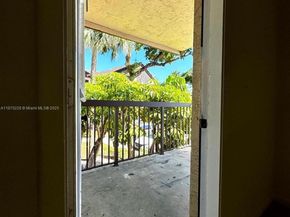 4341 W McNab Rd 27, Pompano Beach FL 33069