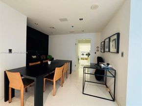 900 Biscayne Blvd 6207, Miami FL 33132