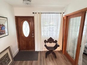 3911 SW 61st Ave, Miami FL 33155