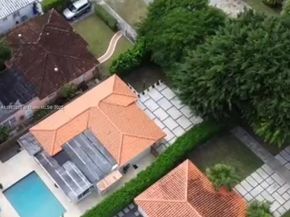 3911 SW 61st Ave, Miami FL 33155