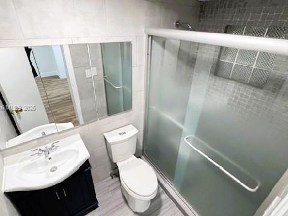 3911 SW 61st Ave, Miami FL 33155