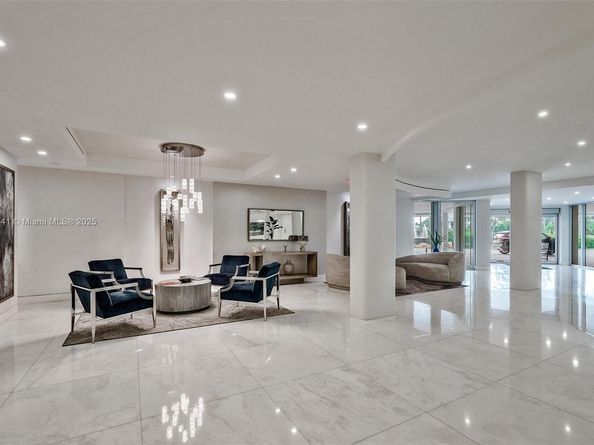 3546 S Ocean Blvd 623, South Palm Beach FL 33480