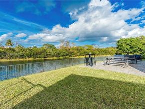 16493 SW 27th St, Miramar FL 33027