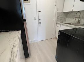 1821 NE 62nd St 426, Fort Lauderdale FL 33308