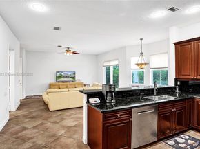842 Spinnaker Dr E, Hollywood FL 33019