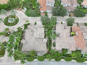 842 Spinnaker Dr E, Hollywood FL 33019