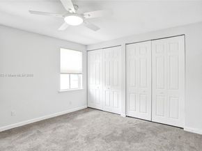 842 Spinnaker Dr E, Hollywood FL 33019