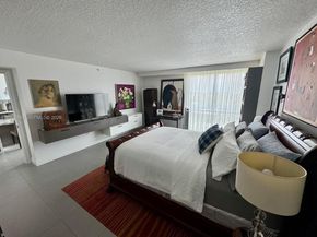 3000 Coral Way 919, Miami FL 33145