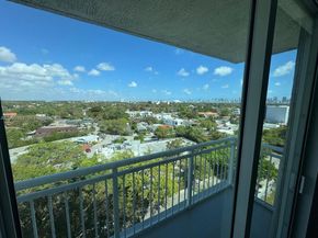 3000 Coral Way 919, Miami FL 33145