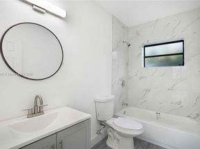 50 E 13th St, Hialeah FL 33010