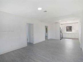 50 E 13th St, Hialeah FL 33010