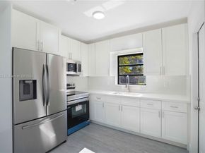 50 E 13th St, Hialeah FL 33010
