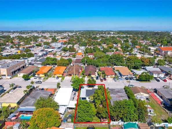 50 E 13th St, Hialeah FL 33010