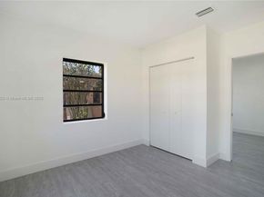 50 E 13th St, Hialeah FL 33010