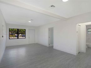 50 E 13th St, Hialeah FL 33010