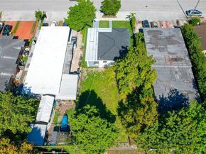 50 E 13th St, Hialeah FL 33010
