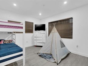 4712 NW 5th St, Miami FL 33126