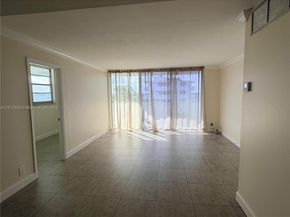 3703 NE 166th St 910, North Miami Beach FL 33160