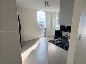 3703 NE 166th St 910, North Miami Beach FL 33160