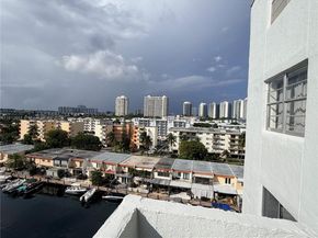 3703 NE 166th St 910, North Miami Beach FL 33160