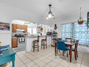 2271 SW 11th St, Miami FL 33135