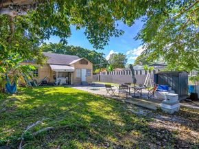 2271 SW 11th St, Miami FL 33135