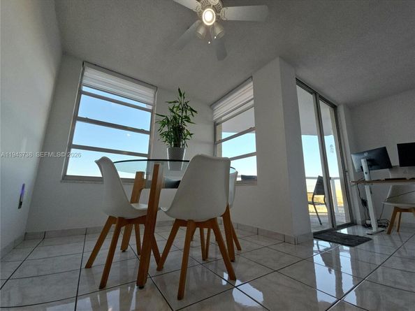 1351 NE Miami Gardens Dr 806E, Miami FL 33179