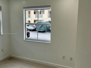 1651 SE 28th Ct 105, Homestead FL 33035