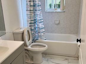 1651 SE 28th Ct 105, Homestead FL 33035