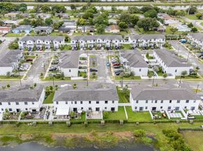 561 NW 204th St, Miami Gardens FL 33169