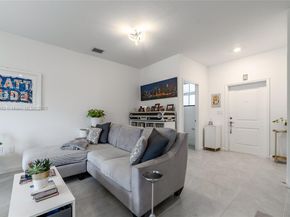561 NW 204th St, Miami Gardens FL 33169