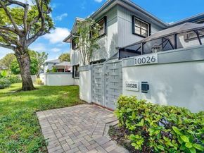 10026 NW 52nd Ter, Doral FL 33178