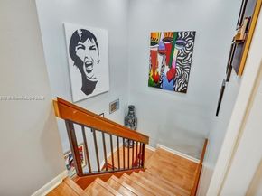 10026 NW 52nd Ter, Doral FL 33178