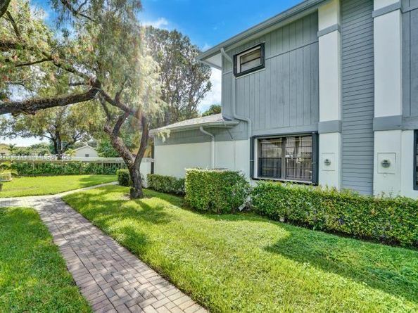 10026 NW 52nd Ter, Doral FL 33178