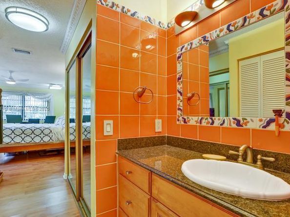 10026 NW 52nd Ter, Doral FL 33178