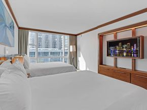 6801 Collins Ave 608 (door 616), Miami Beach FL 33141