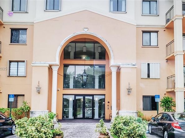 9340 Fontainebleau Blvd W411, Miami FL 33172
