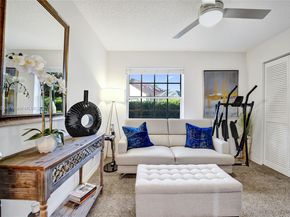 2019 Cove Ln, Weston FL 33326