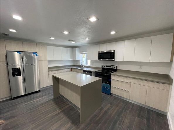 29939 SW 159th Dr, Homestead FL 33033